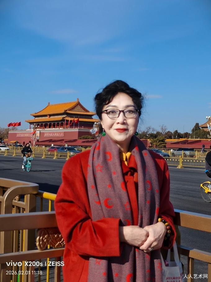 蓝帆：洁白的火（组诗十首）