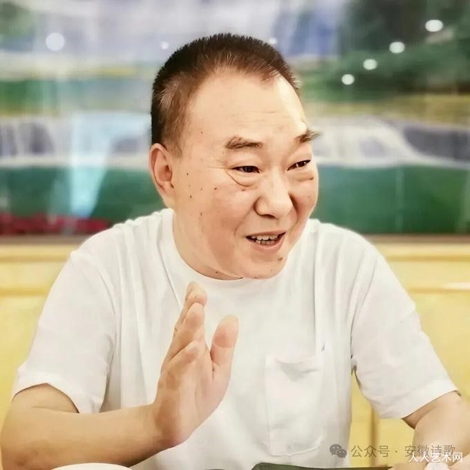 一首诗 李发模 ▎一念刹那